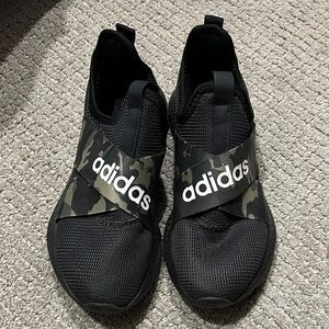 Adidas Cloudfoam Black and Green Camo Sneakers size 6 1/2